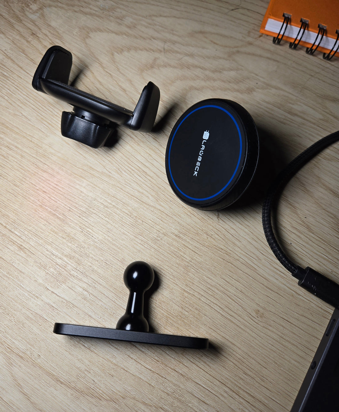 Finally, a Gym Phone Mount That Won’t Let You Down